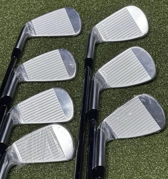 Titleist T100 3G 2023 Forged Iron Set 4-PW Steel AMT Tour White