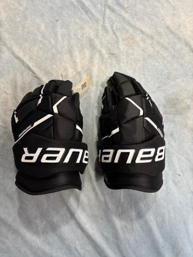 Black Senior Bauer Supreme M5 Pro Gloves 14" (Used)