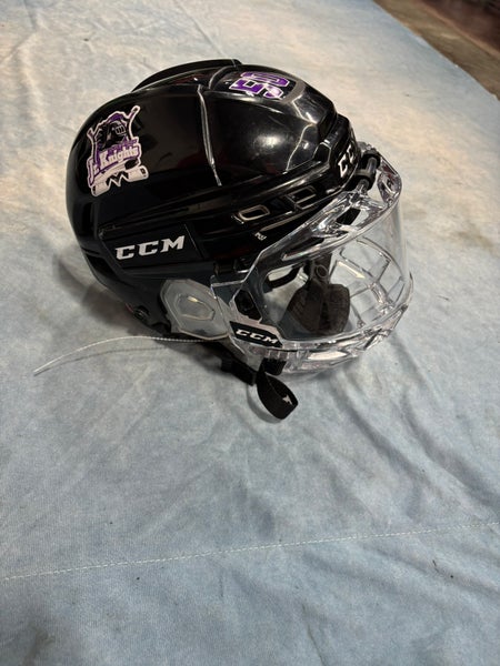 Black Small CCM Tacks 910 Helmet (Used)