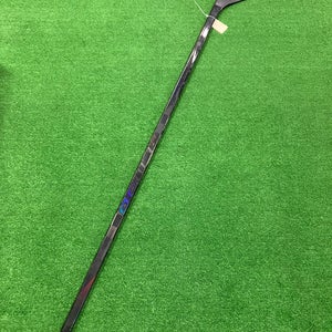 Senior Bauer Nexus Sync Hockey Stick Right Handed P92M (Used)