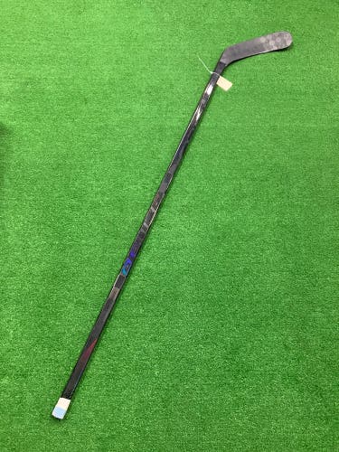 Senior Bauer Nexus Sync Hockey Stick Right Handed P92M (Used)