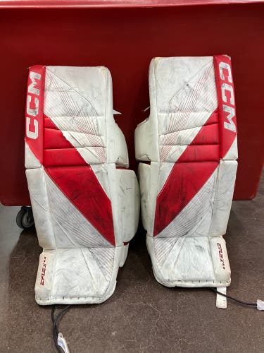 Red 32" Intermediate CCM Extreme Flex E6.9 Goalie Leg Pads (Used)