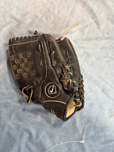 Brown Nike Diamond Ready RH Baseball Glove 10" (Used)