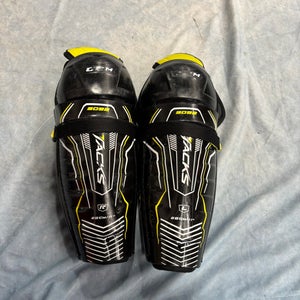 Junior CCM Tacks 3092 Shin Pads 11" (Used)
