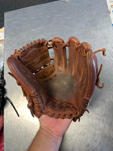 Rawlings Heart of the Hide RH Baseball Glove 11.75" (Used)