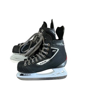Used CCM POWERLINE Junior Hockey Skate Junior 04 11833-S000166343