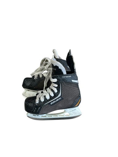 Used Bauer SUPREME ONE 4 Youth Hockey Skate Youth 10.0 11833-S000166346