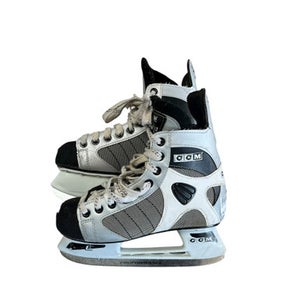 Used CCM 52LT Youth Hockey Skate Youth 06.0 11833-S000166334