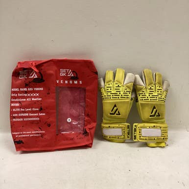 Used YELLOW/WHITE GOALIE GLOVES Soccer Goalie Gloves Yellow 7 11725-S000492522