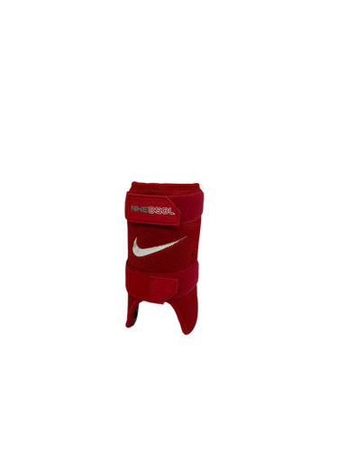 Used Nike BB/SB Shin/Foot Protector Red 11692-S000142289