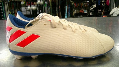 Used Adidas Soccer Cleats White Junior 04 11868-S000065885