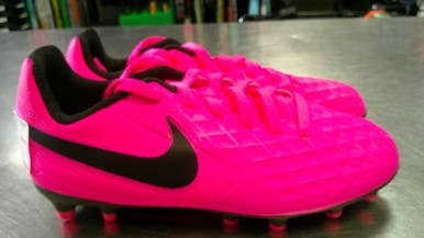Used Nike Soccer Cleats Pink Junior 01 11868-S000065883