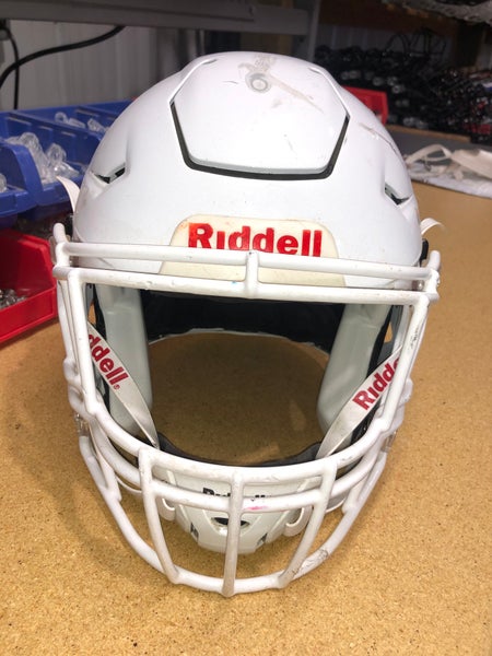 USED RIDDELL FLEX ADULT HELMET - MEDIUM - METALLIC WHITE - REJECT