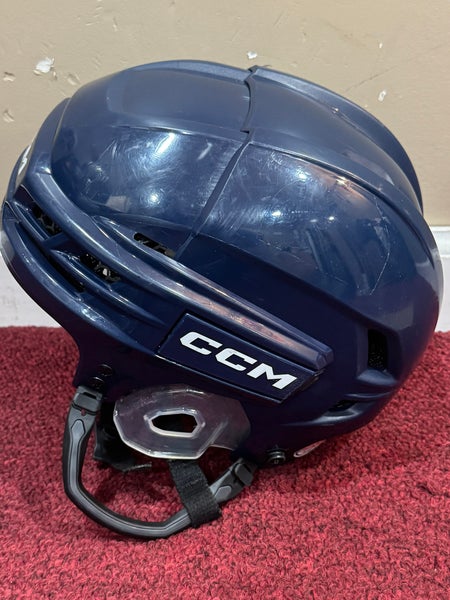 Small CCM Tacks 720 Helmet Item#TD720H