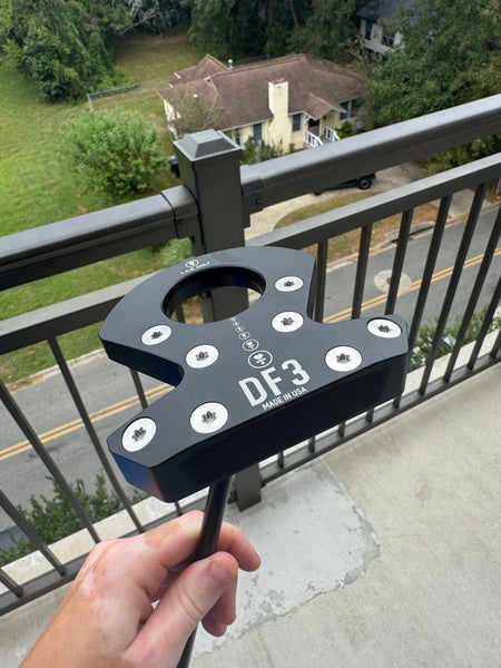 Custom Black L.A.B. Golf DF3 Right Handed Putter 35" (Used)