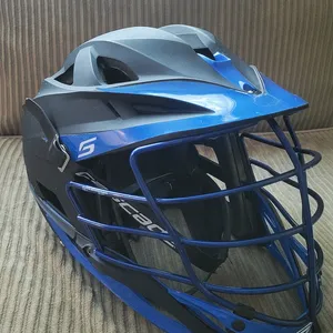 Like New Cascade S Helmet