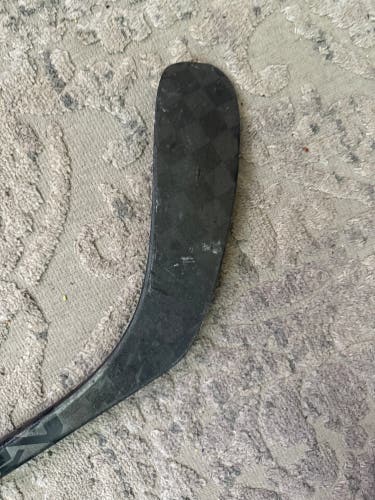Intermediate Bauer Right Handed Hockey Stick Mid Pattern (Used)