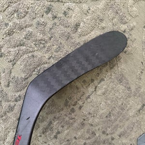Intermediate CCM JetSpeed Pro Right Handed Hockey Stick (Used)