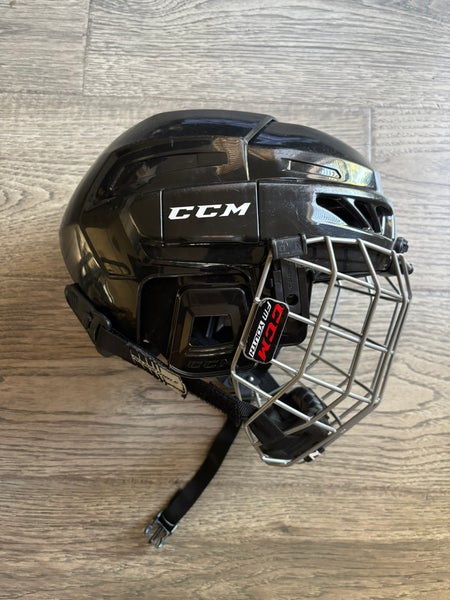 Youth CCM FL3DS Helmet (Used)