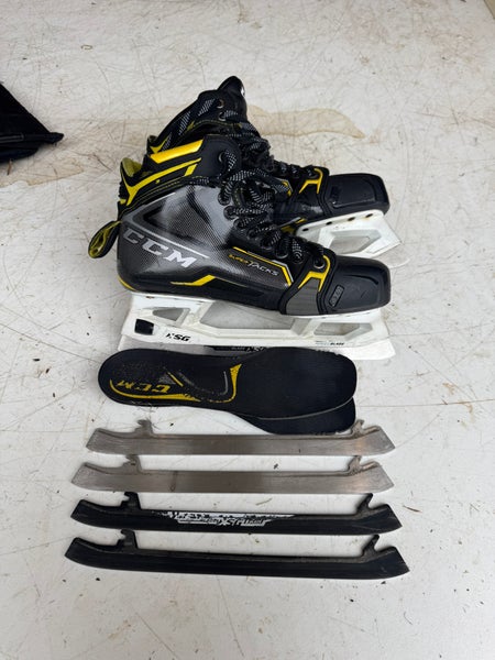 CCM Super Tacks AS3 Pro Hockey Skates Regular Width 7.5 (Used)