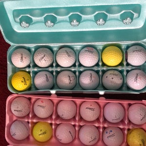 Titleist Balls 12 Pack (1 Dozen) (Used)