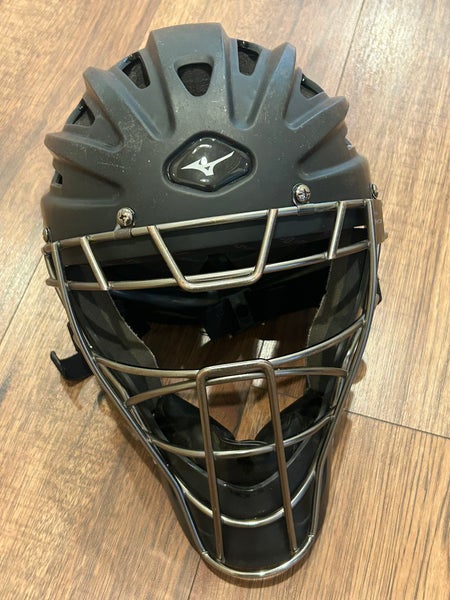 Mizuno G4 Samurai Catcher's Mask (Used)