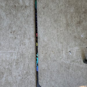 Intermediate True catalyst 9x3 Left Hand Hockey Stick T28 (New)