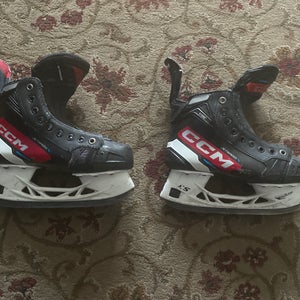 CCM JetSpeed Vibe skate size 3.5