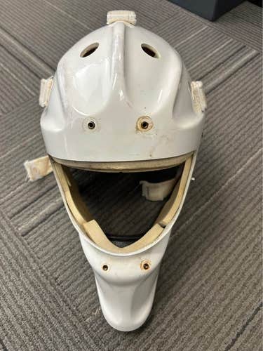 Senior Bauer 960/961 Goalie Mask (Used)