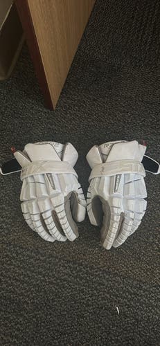 STX Surgeon RZR2 Lacrosse Gloves Medium (Used)