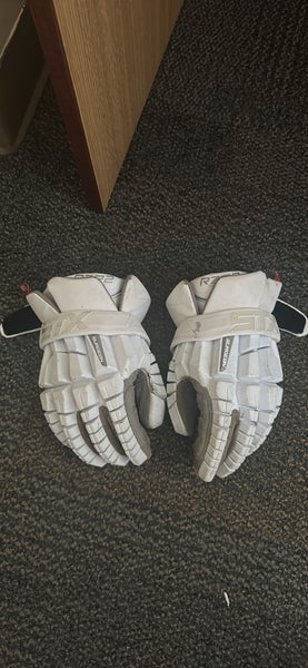 STX Surgeon RZR2 Lacrosse Gloves Medium (Used)