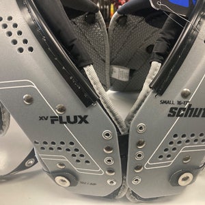 Small Adult Schutt XV FLEX Shoulder Pads (New)