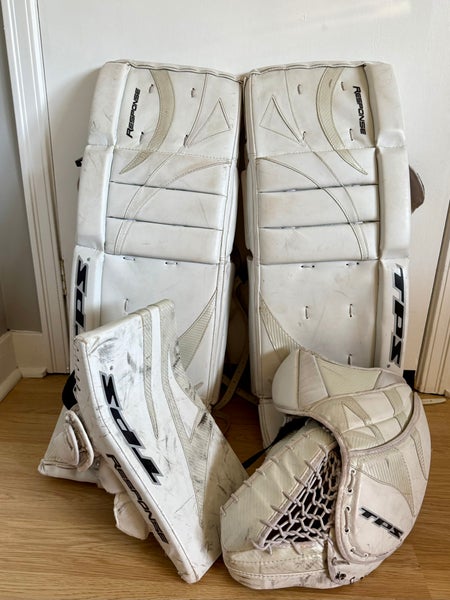 31" +1 TPS Response Regular intermediate Goalie Full Set (Used)