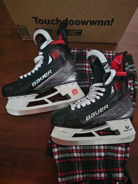 Bauer Vapor 5x pro Hockey Skates 8.5 (New)