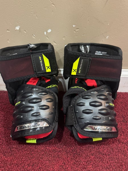 Intermediate Medium Bauer Vapor Hyperlite Elbow Pads (New) Item#INEB