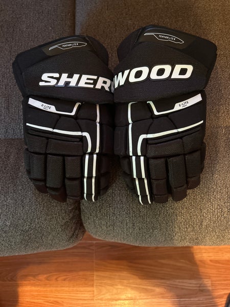 Brand New Sherwood Code Encrypt 1 Senior Hockey Gloves
