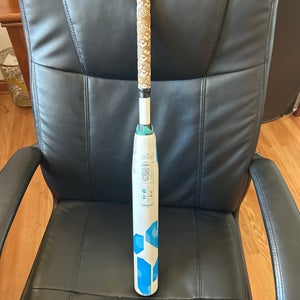 2023 DeMarini CF Composite Bat (-11) 19 oz 30" (Used)