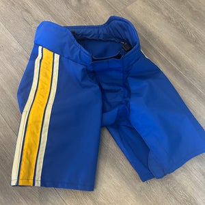 CCM St. Louis Blues Winter Classic Shell SZ.M