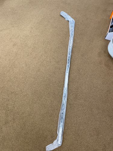 Intermediate Left Hand Hockey Stick PM9 (New)
