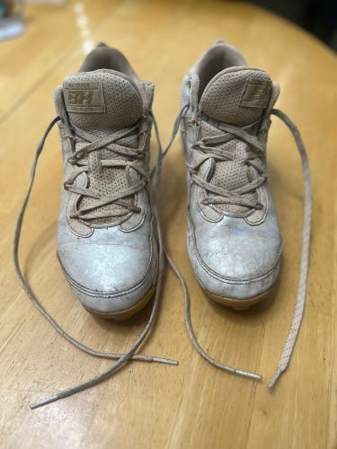 Kid's 5Y (Big Kids / Youth) Youth Under Armour (Used)