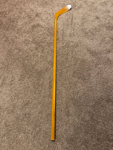 Senior Custom Wood Grain Extra Lite Right Handed Hockey Stick P28M Pro Stock (New)