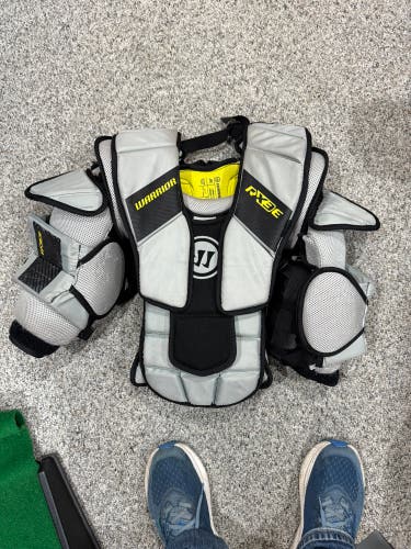 Large/Extra Large Warrior Ritual X3E Goalie Chest Protector (Used)