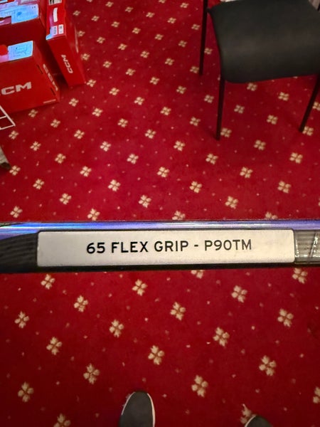Intermediate 65 Flex CCM RibCor Trigger 9 Pro Right Handed Hockey Stick P90TM (New)