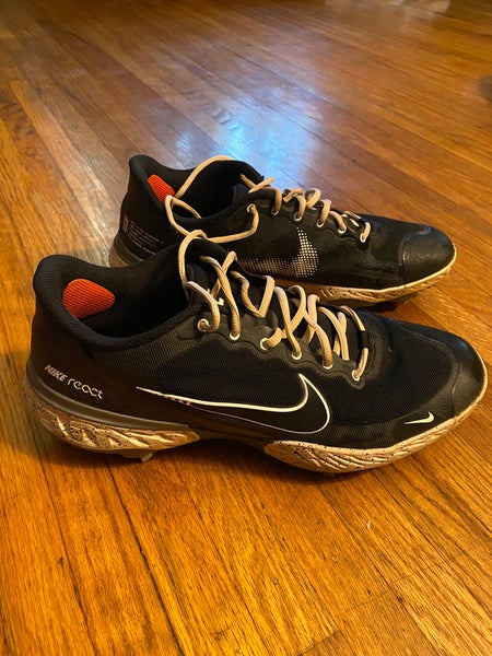 Black Men's Size M 9.5 (W 10.5) Adult Nike Nike alpha huarache elite 3 Low Top Metal (Used)