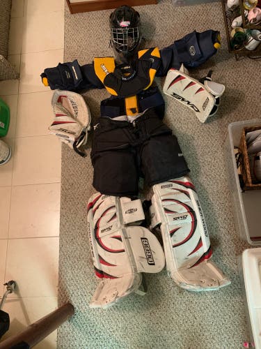 Youth Goalie Equipment Set – Pads, Glove, Blocker, Chest & Pants