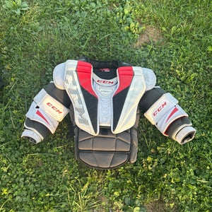 Medium CCM Eflex 5.9 Goalie Chest Protector (Used)