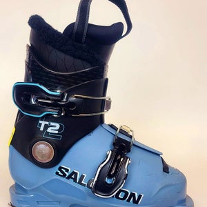 Used $150 Kid's Salomon T2 Ski Boots Green Sizes 12 4