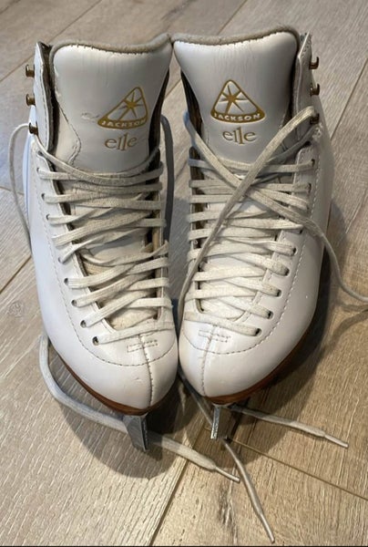 Jackson Elle Figure Skates B Junior 1.5 (Used)