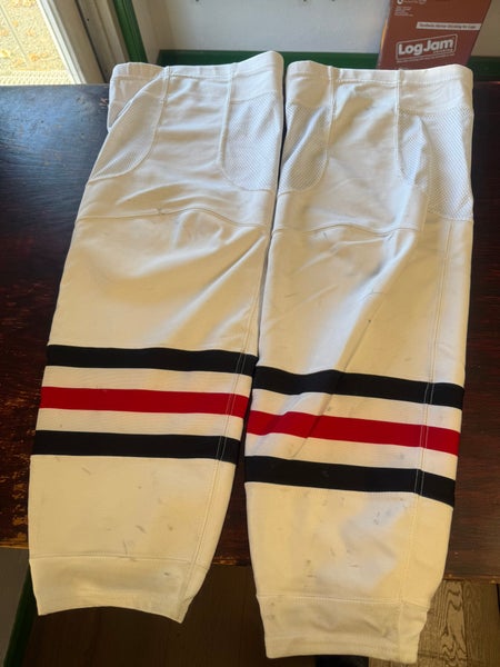 Chicago blackhawks White Senior XL Adidas Socks (Used)
