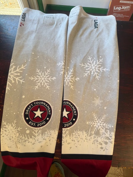 Winter Christmas draft tournament Gray Senior Large Socks (Used)